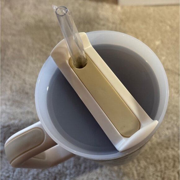 Leopard Print Stainless Steel Insulated Tumbler 40oz With Handle & Straw 10.25" - Picture 8 of 13